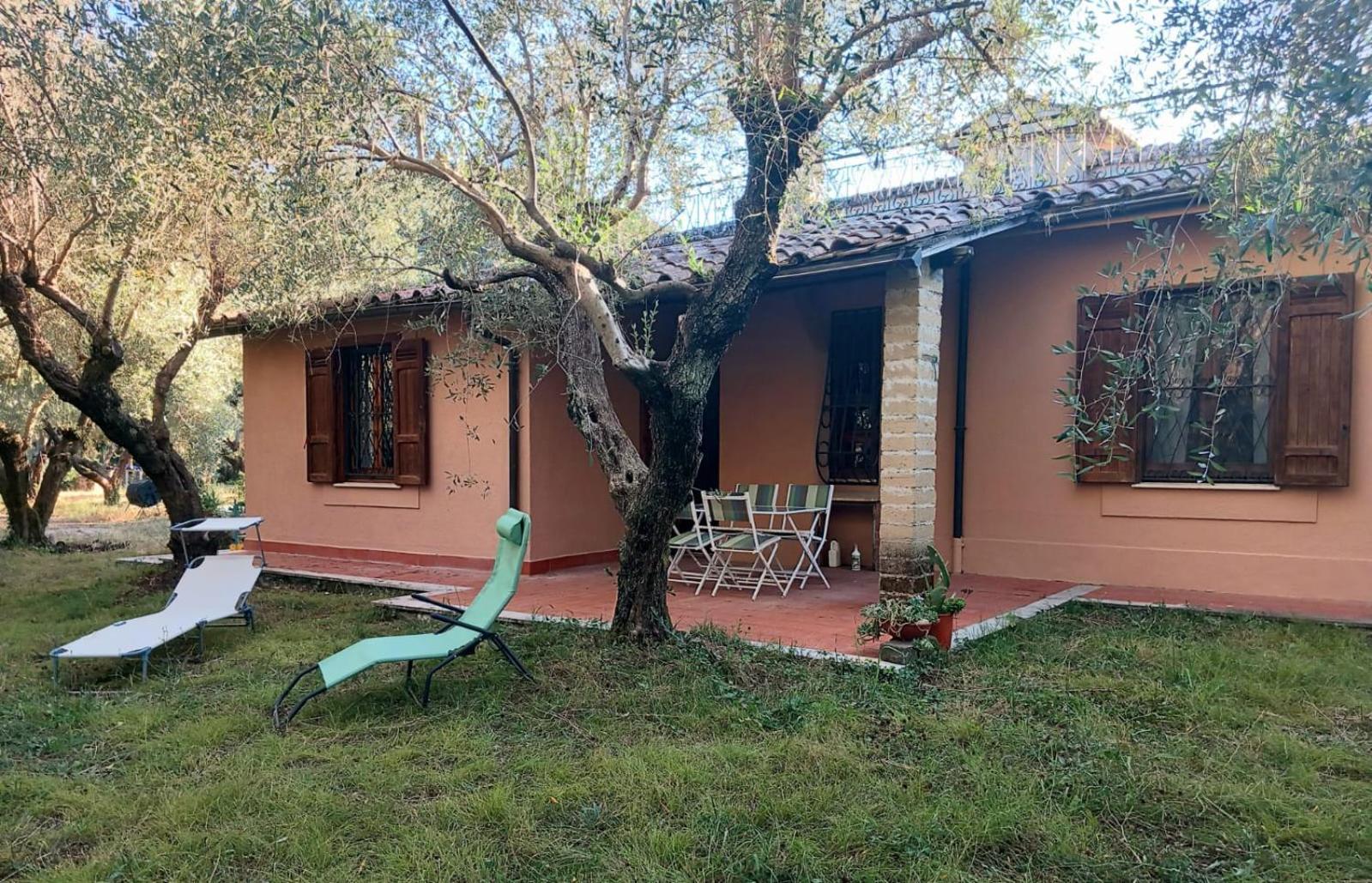 All'Ombra Degli Olivi Pisciarelli Buitenkant foto